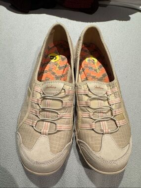 Skechers Beige and Light tan Slip-On Casual Sneakers